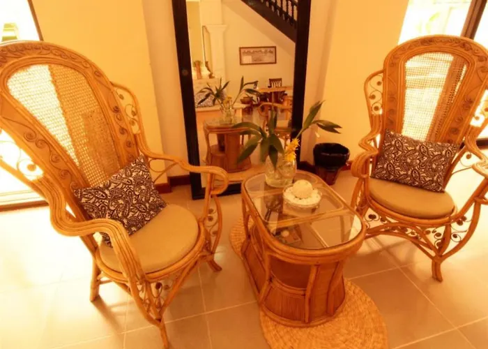 Lemongrass & Ginger Hotel 4*