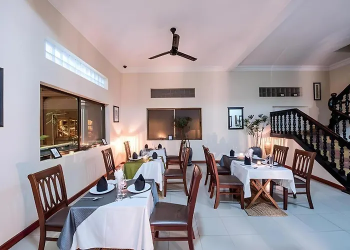 Lemongrass & Ginger Hotel 4*
