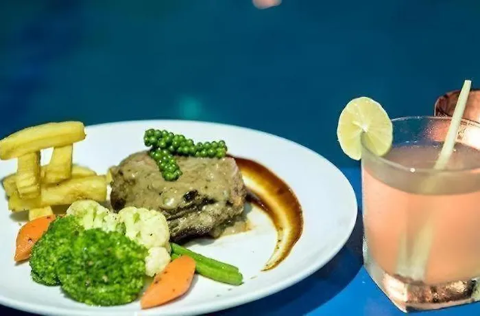 Lemongrass & Ginger Hotel