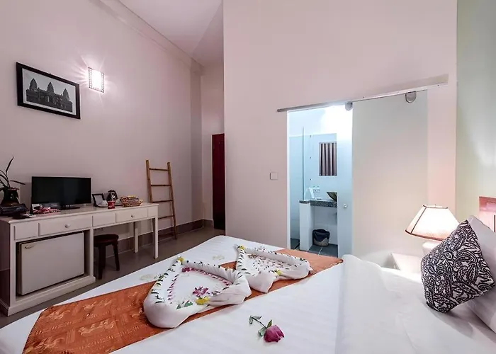 Lemongrass & Ginger Hotel 4*