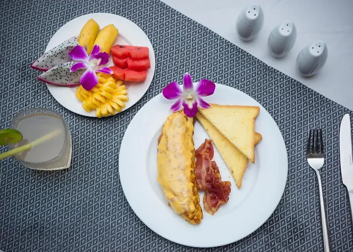 Lemongrass & Ginger Hotel