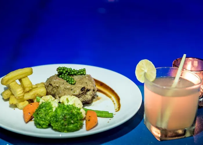 Lemongrass & Ginger Hotel